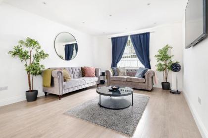 Urban Luxury 4-Bed Retreat Explore And Relax London