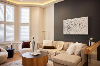The Chelsea Wonder - Spacious 3BDR Flat with Terrace  Garden - image 10