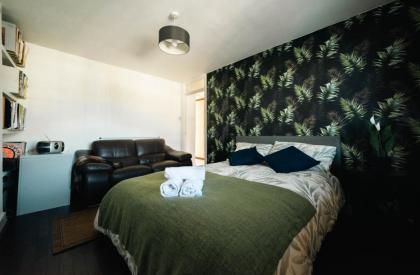 Stylish 2 Bedroom Flat in Camden Town - image 15