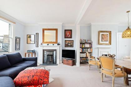 Charming 3BD House wPrivate Garden - Fulham!
