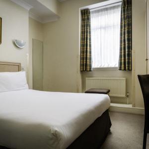 Hotel Henry VIII