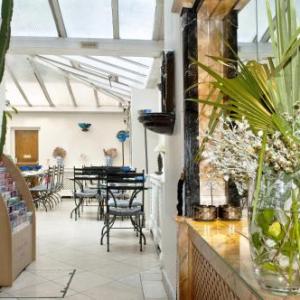 Rushmore Hotel