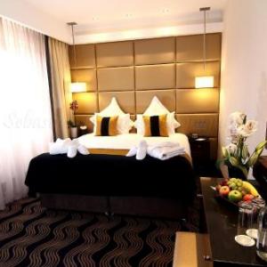 The Piccadilly London West End London 