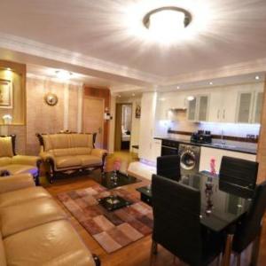 Hyde Park Suites