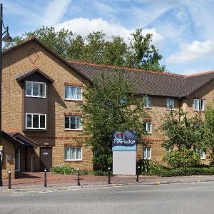 travelodge Staines London 