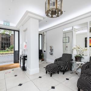 Lak Serviced Apartments