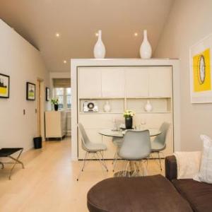1 Bedroom Flat in Knightsbridge Sleeps 2 London 