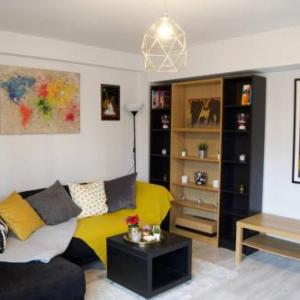 Modern 1 Bedroom in Shadwell with Balcony