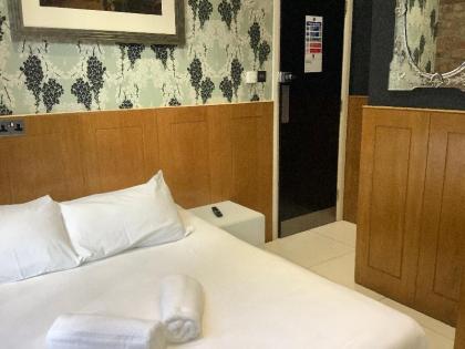 The Melville Hotel Kings Cross - image 15