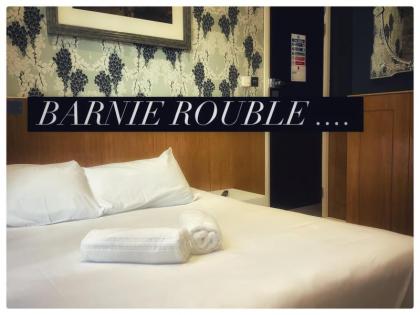 The Melville Hotel Kings Cross - image 3