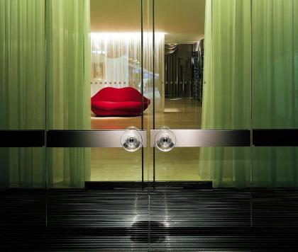 Sanderson London - image 1