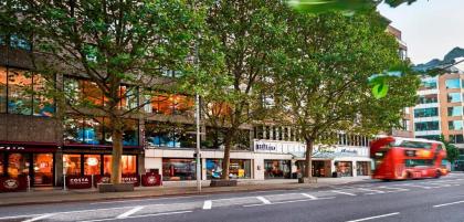 Hilton London Olympia - image 1