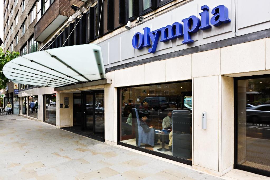Hilton London Olympia - image 2