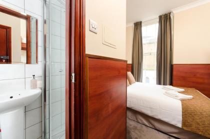 Wardonia Hotel - image 12