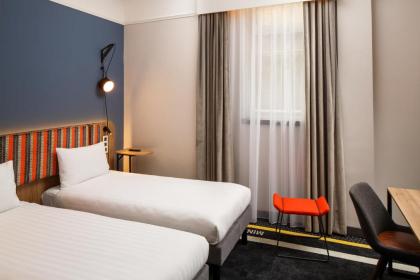 ibis Styles London Gloucester Road - image 3