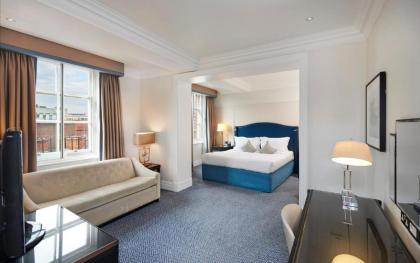 Waldorf London Hilton - image 14