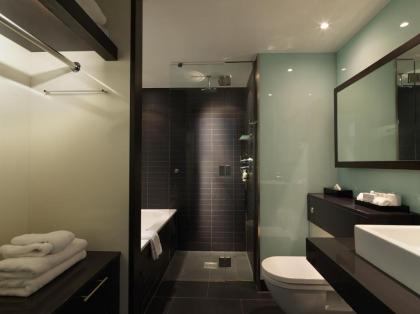 Radisson Blu Edwardian New Providence Wharf - image 19
