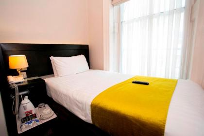 Bloomsbury Palace Hotel - image 13