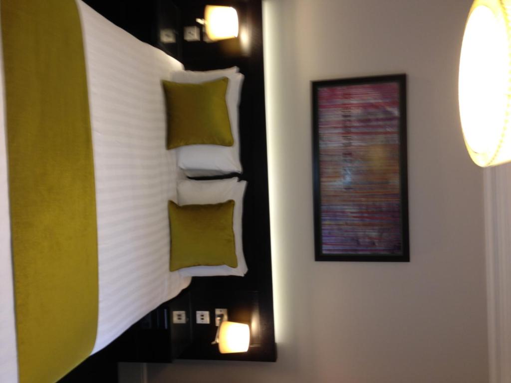 Bloomsbury Palace Hotel - image 6