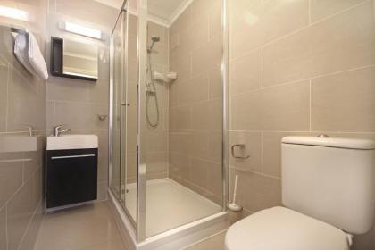 St Mark Hotel - image 4