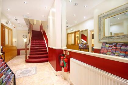 St Mark Hotel - image 5