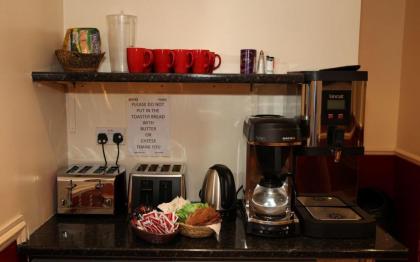St Mark Hotel - image 9