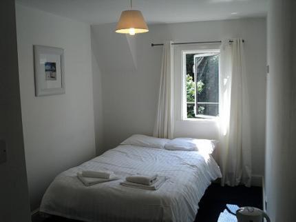 Amhurst Hotel - image 3