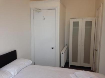 Amhurst Hotel - image 4
