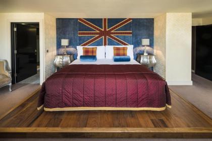 The Chelsea Harbour Hotel - image 1