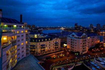 The Chelsea Harbour Hotel - image 4