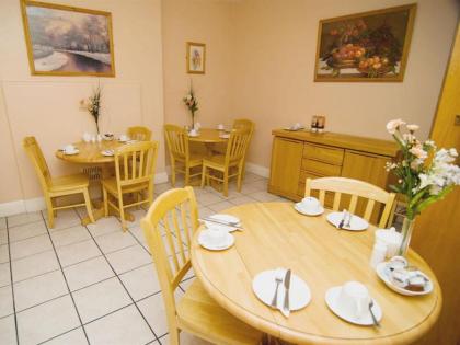 Normandie Hotel - image 15