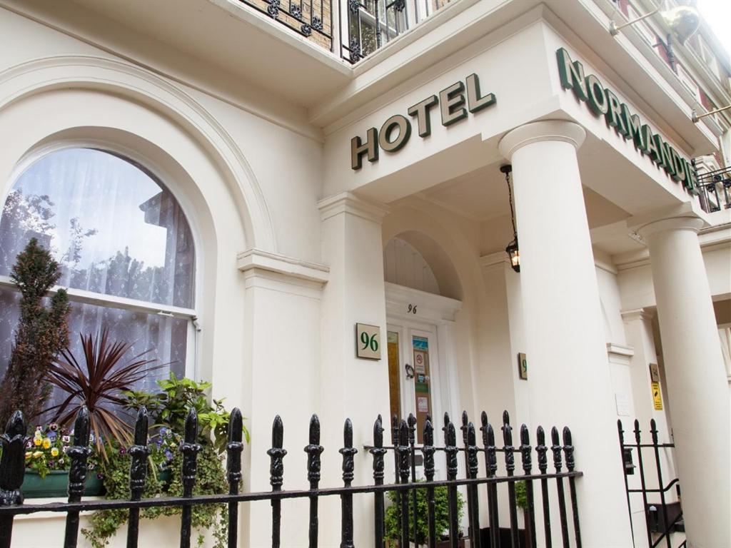 Normandie Hotel - image 4