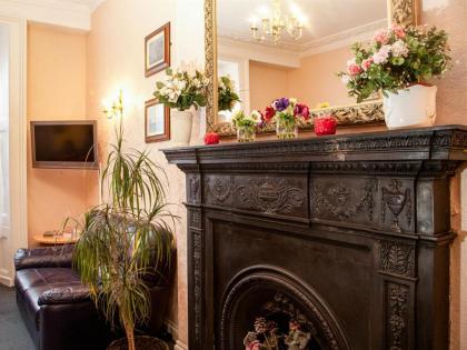 Normandie Hotel - image 8