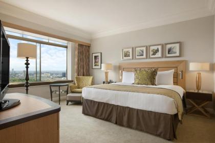 London Hilton On Park Lane - image 10