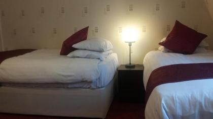 Garth Hotel - image 2