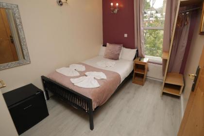 Holland Inn Hotel - image 8