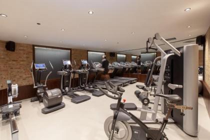 Taj 51 Buckingham Gate Suites and Residences - image 17