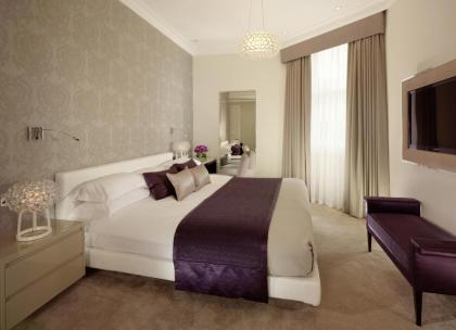 Taj 51 Buckingham Gate Suites and Residences - image 4