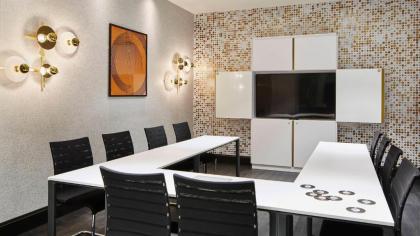 London Marriott Hotel Maida Vale - image 16