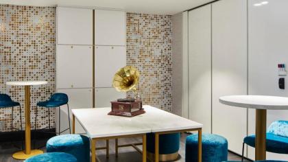 London Marriott Hotel Maida Vale - image 19