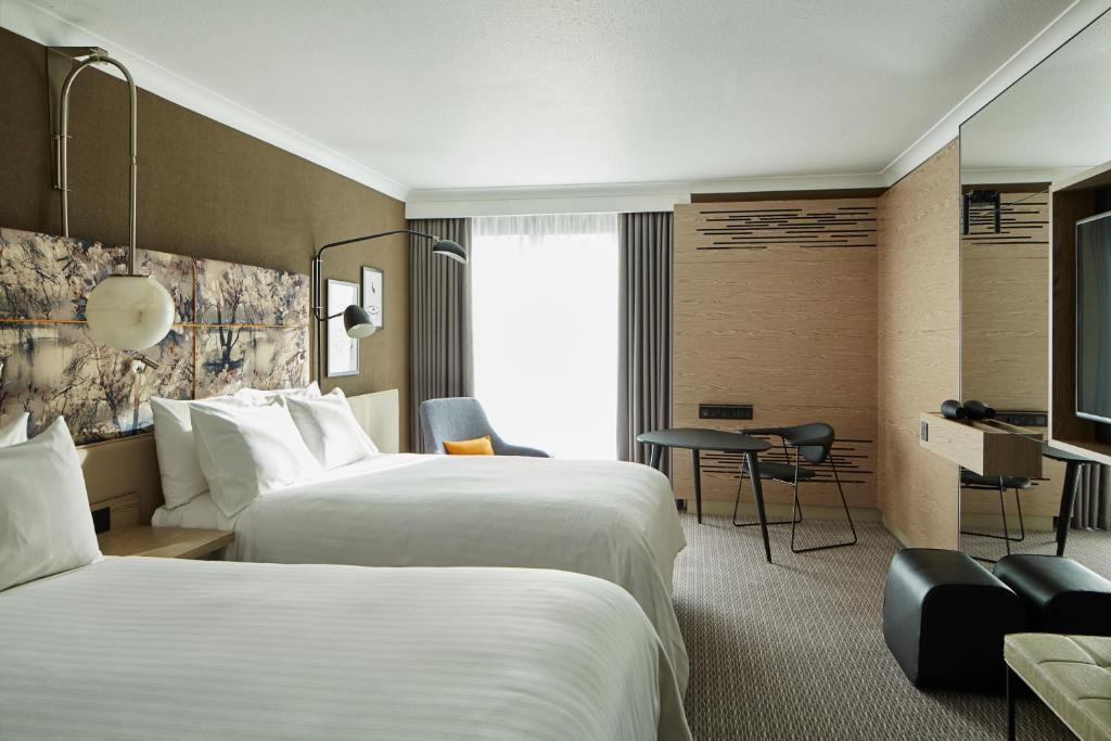 London Marriott Hotel Regents Park - image 2