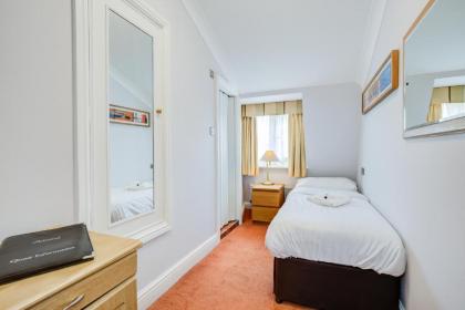 Kingsway Park Hotel - image 14