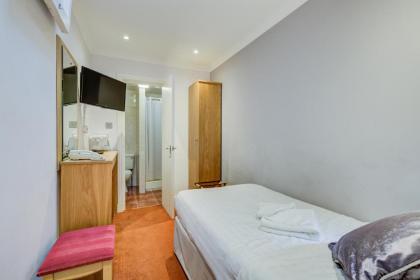 Kingsway Park Hotel - image 15