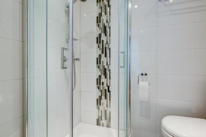 Kingsway Park Hotel - image 16