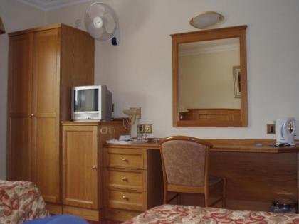 Viking Hotel - image 10