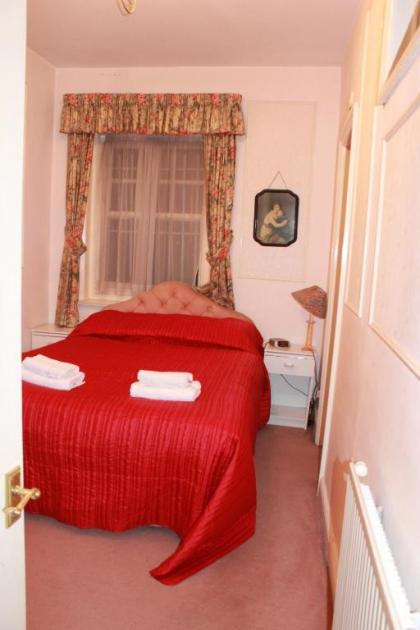Kensington Court ApartHotel - image 20