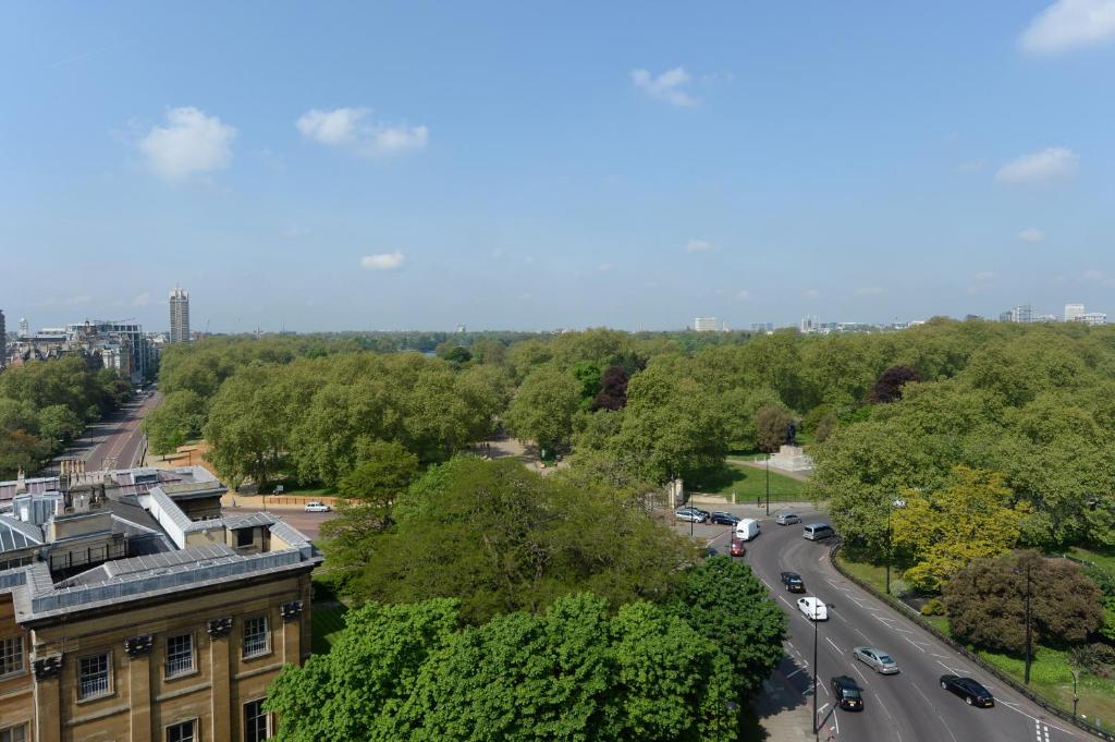 Intercontinental London Park Lane - image 4
