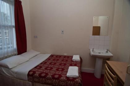 Plaza Hotel - image 10