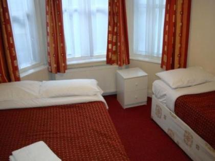 Plaza Hotel - image 14