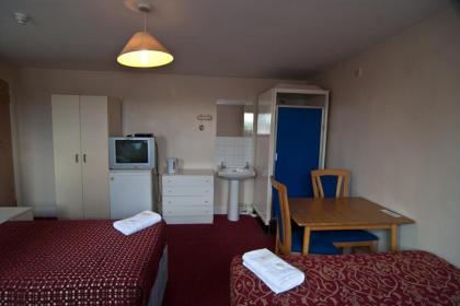 Plaza Hotel - image 6